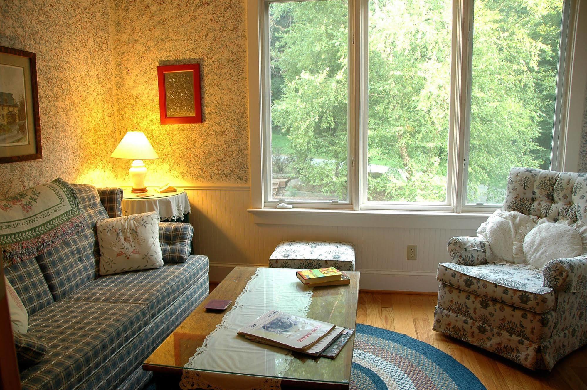 The Inn At Sugar Hollow Farm Crozet Eksteriør billede